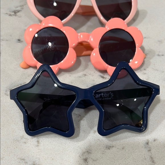 4 pairs of Kids Sunglasses - Picture 2 of 6